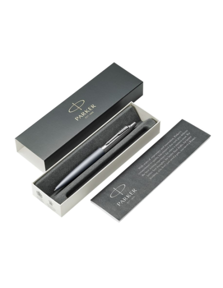 BOLÍGRAFO JOTTER XL ALEXANDRA GRIS MATE RIBETE DE COLOR CROMO PLUMÍN MEDIO TINTA AZUL PARKER 2068360