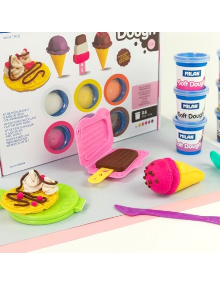 MALETÍN 6 BOTES PASTA BLANDA SOFT DOUGH DE 59GR + HERRAMIENTAS "HELADOS Y GOFRES" MILAN 913306ICW