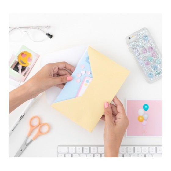 POSTAL-BEBÉ SE HA UNIDO AL GRUPO FAMILIA MR. WONDERFUL WOA10052ES